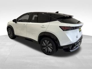 Used 2023 Nissan Ariya AWD video 2