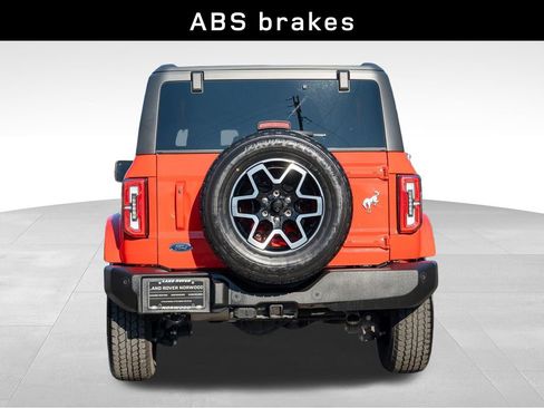 Used 2023 Ford Bronco Outer Banks image 5