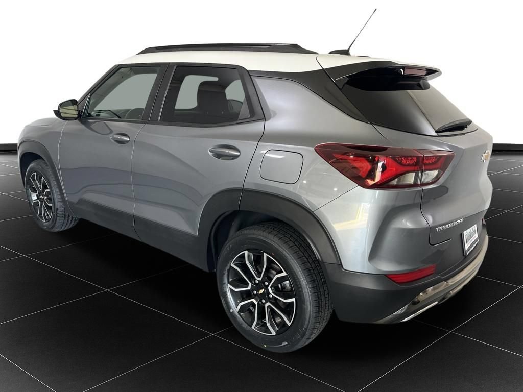 Used 2022 Chevrolet TrailBlazer ACTIV FWD image 3