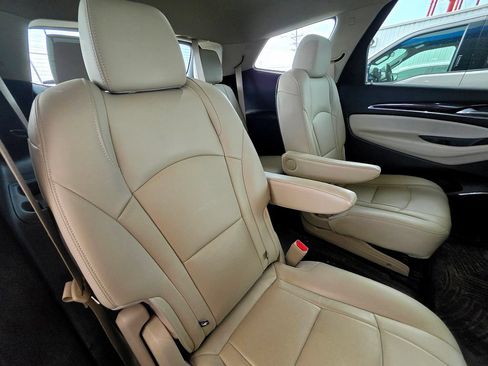 Used 2021 Buick Enclave Premium w/ Surround and Sites Package AWD/4WD image 75