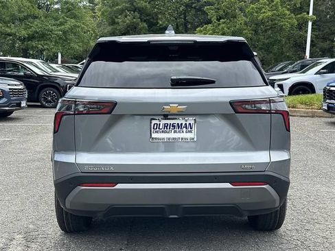New 2026 Chevrolet Equinox LT w/ Safety and Technology Package FWD image 3