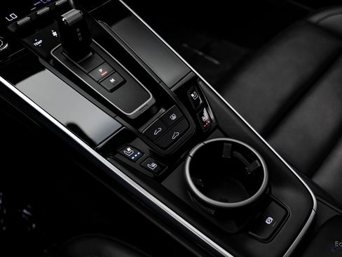 Used 2020 Porsche 911 Carrera 4S image 51