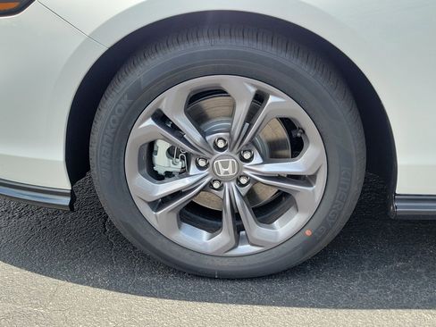 New 2025 Honda Accord EX-L image 6