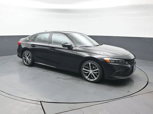 Certified 2024 Honda Civic Touring image 10