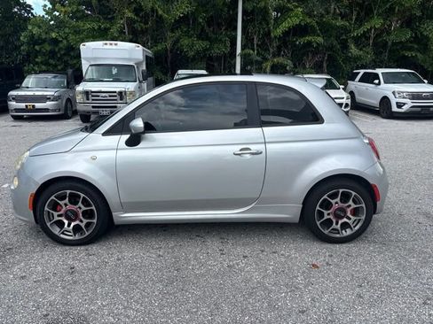 Used 2012 FIAT 500 Sport w/ Safety & Convenience Pkg FWD image 4