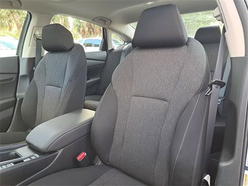 Used 2024 Honda Accord EX image 18