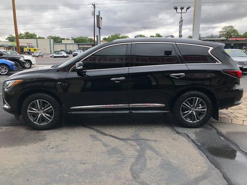 Used 2017 INFINITI QX60 Luxe w/ Premium Plus Package AWD/4WD image 5