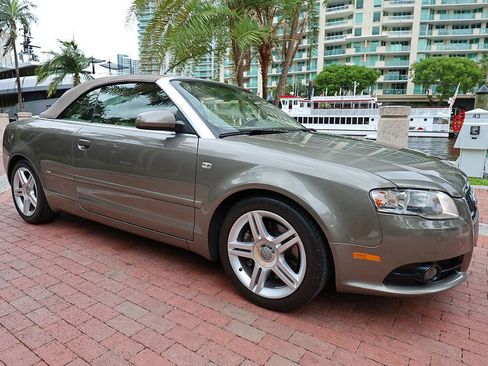 Used 2009 Audi A4 2.0T FWD image 17