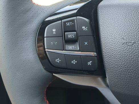 Used 2026 Ford Explorer ST-Line w/ ST-Line Street Pack AWD/4WD image 24