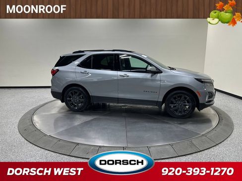 Used 2024 Chevrolet Equinox RS w/ RS Leather Package AWD/4WD image 3
