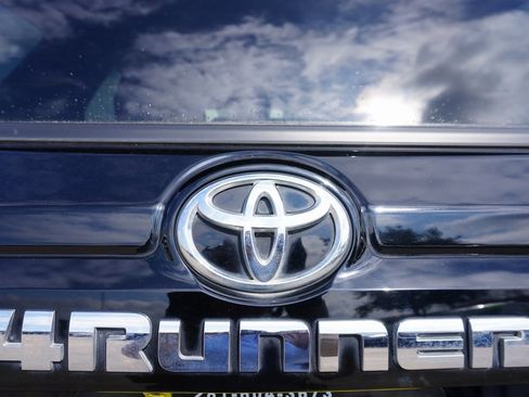 Used 2022 Toyota 4Runner TRD Sport image 28