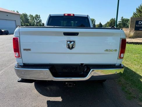 Used 2018 RAM 3500 Laramie AWD/4WD image 2