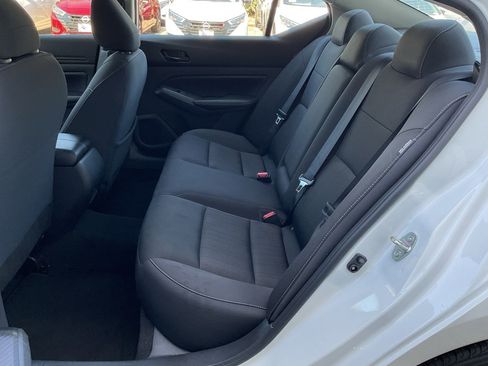 Used 2025 Nissan Altima 2.5 SV image 15