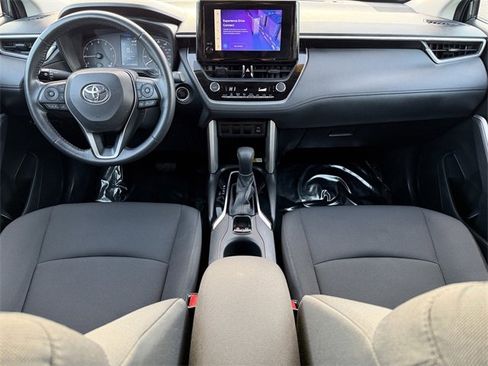 Used 2023 Toyota Corolla Cross LE image 20