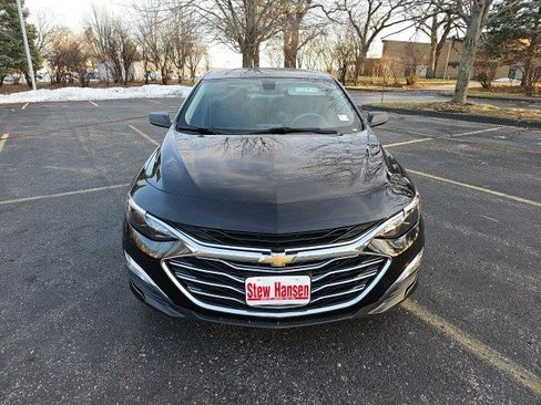 Used 2020 Chevrolet Malibu LS image 9