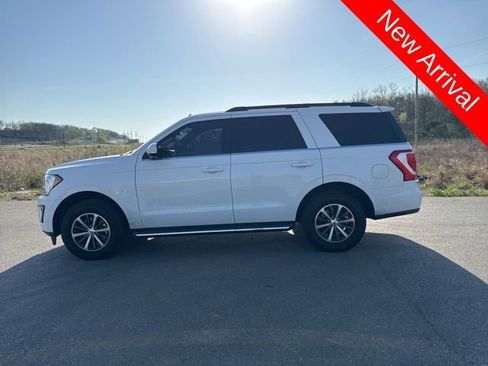 Used 2021 Ford Expedition XLT image 6