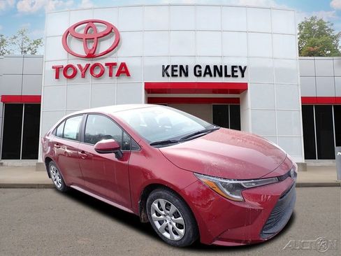 New 2026 Toyota Corolla LE image 1