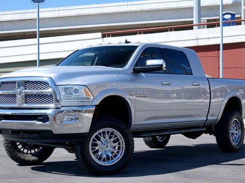 Used 2016 RAM 2500 Laramie image 8