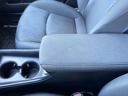 Used 2018 Toyota Prius One image 33