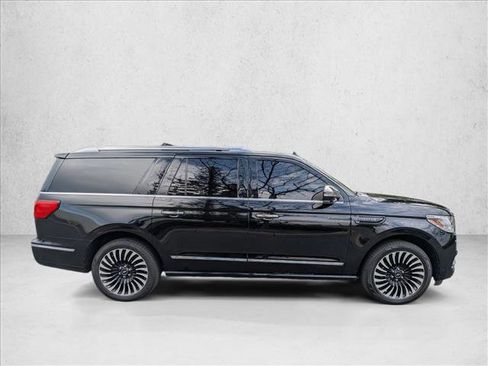 Used 2018 Lincoln Navigator L Black Label w/ Cargo Package image 4