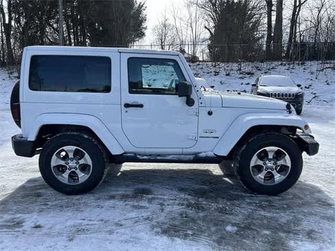 Used 2018 Jeep Wrangler Sahara w/ Connectivity Group image 3