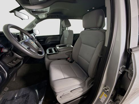 Used 2018 Chevrolet Silverado 1500 Custom w/ Custom Value Package image 20