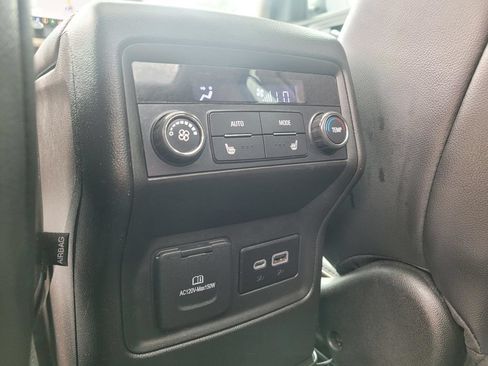 Used 2023 GMC Acadia Denali w/ Denali Ultimate Package FWD image 13