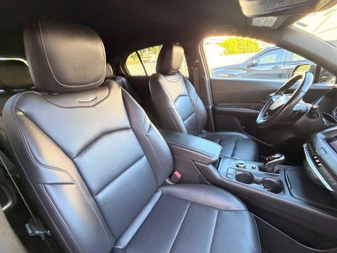 Used 2022 Cadillac XT4 Sport w/ LPO, ONYX Package FWD image 25