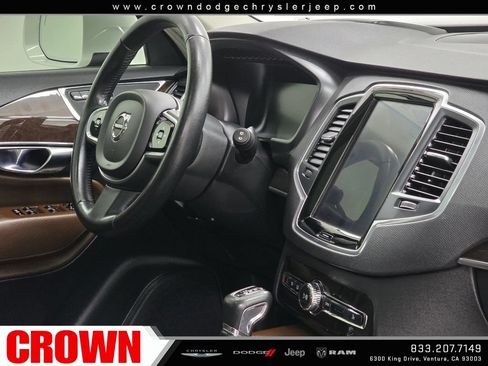 Used 2019 Volvo XC90 T6 Momentum w/ Advanced Package AWD/4WD image 12
