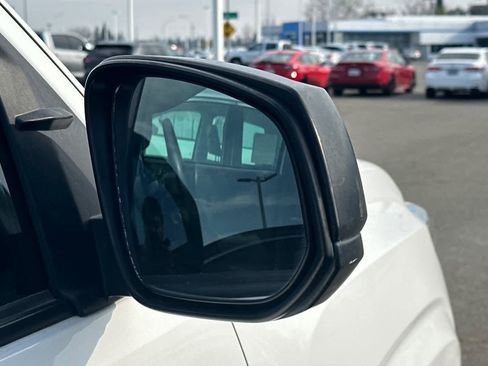 Used 2022 Toyota Tacoma SR image 13