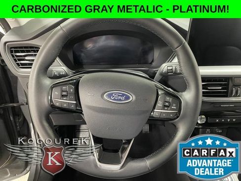 Used 2025 Ford Escape Platinum AWD/4WD image 14