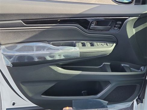 New 2026 Honda Odyssey Touring image 12