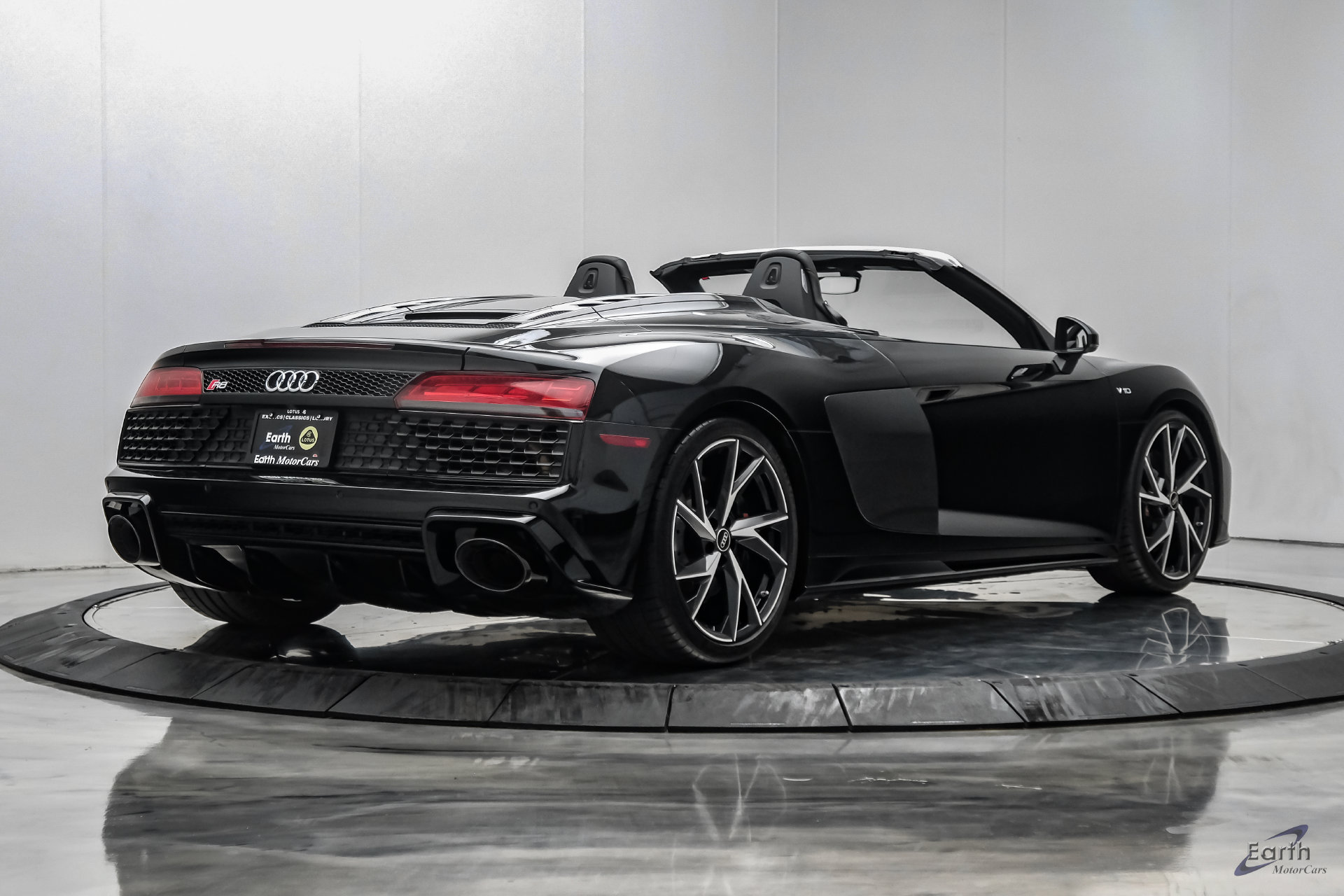 Used 2023 Audi R8 V10 performance RWD image 21