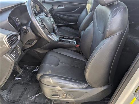 Used 2019 Hyundai Santa Fe FWD image 17