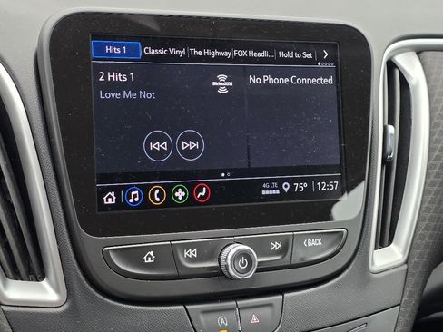 Used 2023 Chevrolet Malibu LT image 20