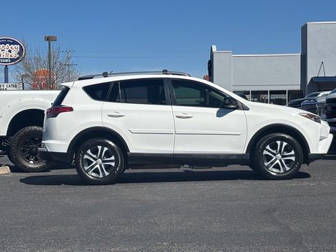Used 2017 Toyota RAV4 LE w/ Carpet Mat Package image 37