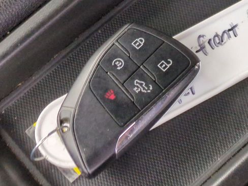 Used 2022 Chevrolet Silverado 1500 Custom Trail Boss image 33