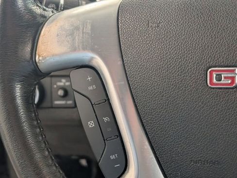 Used 2016 GMC Acadia SLT image 22