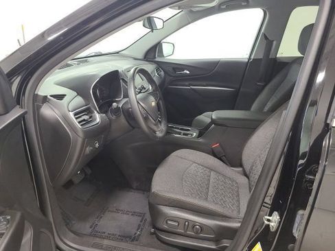 Used 2022 Chevrolet Equinox LT FWD image 18