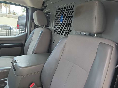 Used 2020 Nissan NV 2500 SV image 12