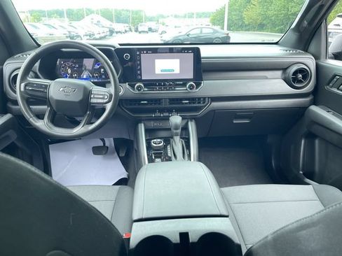 Used 2024 Chevrolet Colorado Trail Boss w/ Advanced Trailering Package AWD/4WD image 21