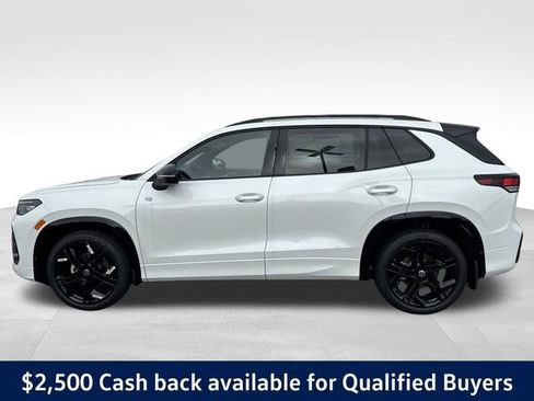 New 2026 Volkswagen Tiguan SE R-Line FWD image 2