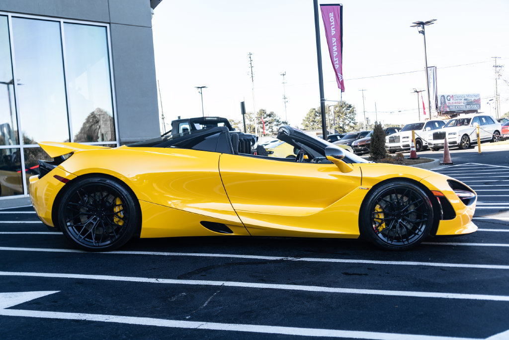 Used 2021 McLaren 720S Luxury RWD image 11
