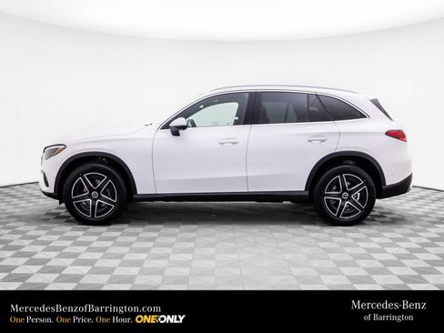 New 2026 Mercedes-Benz GLC 300 4MATIC image 2