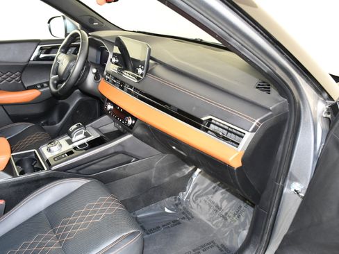 Used 2022 Mitsubishi Outlander SEL AWD/4WD image 41