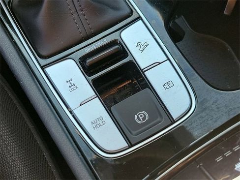 Used 2023 Hyundai Santa Cruz SEL image 30