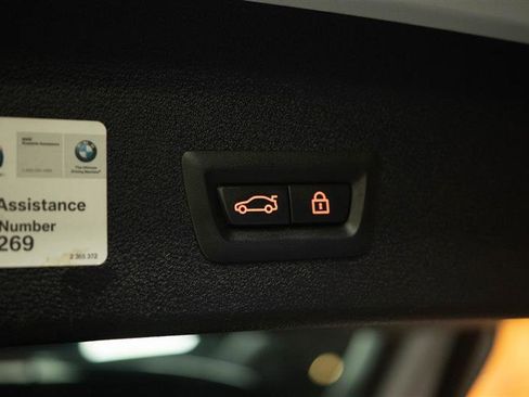 Used 2017 BMW X1 xDrive28i image 8