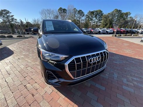 Used 2020 Audi Q3 2.0T Premium w/ Convenience Package image 38