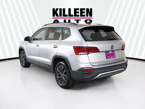 Used 2024 Volkswagen Taos S FWD image 5