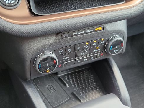 Used 2023 Ford Bronco Sport Outer Banks w/ Tech Package AWD/4WD image 22